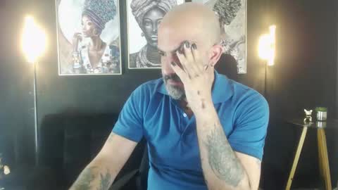 Snapshot of alex_saints_ce chatting on October 13, 6:26 am Alex Saints online show from October 13, 6:26 am