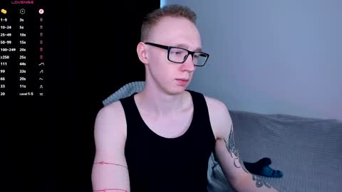 alex_silent online show from June 8, 2:07 pm