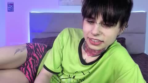 Alex Valley online show from February 5, 11:19 pm