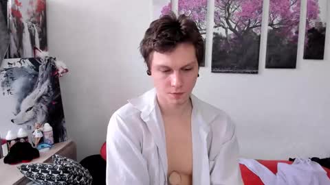 Alex WandHot online show from March 1, 6:35 am