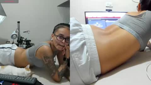 Snapshot of alexa_clark02 chatting on September 14, 6:31 pm Alexa clark02 online show from September 14, 6:31 pm