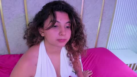 A L E X A   online show from April 19, 6:10 pm