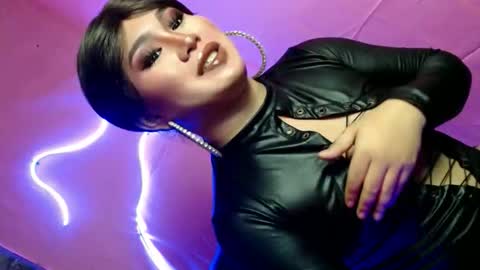 alexa_hansung online show from December 18, 5:08 pm