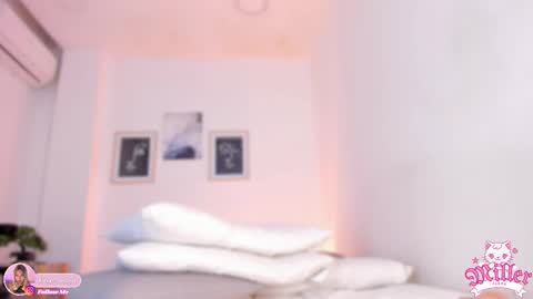 Alexa Millers online show from September 25, 5:14 am