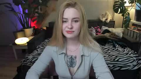 alexa_pirs online show from March 16, 2:43 pm