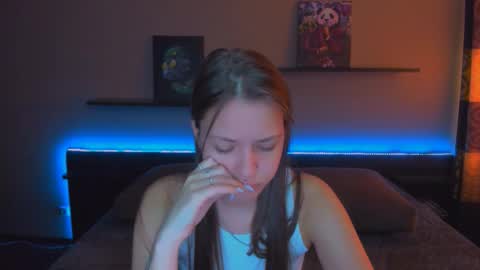 angel online show from February 3, 3:26 am