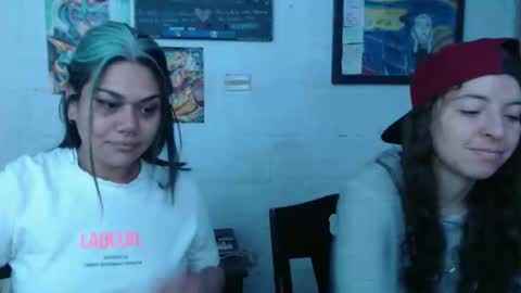 Alexa Blu3 online show from December 11, 2:09 am