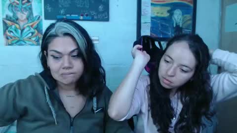 Alexa Blu3 online show from January 6, 3:53 am