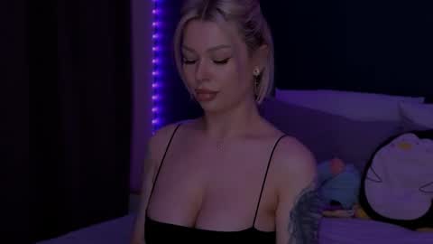 Alexa Mason online show from April 28, 2:27 am