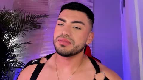 Alexander Diaz online show from September 10, 1:45 pm