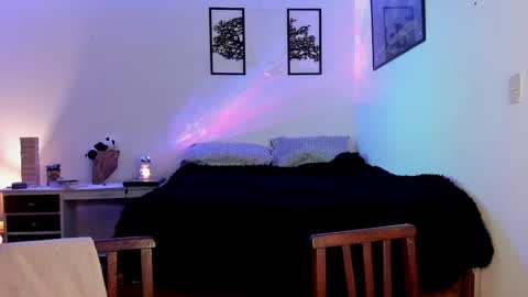 Alexander Jaz online show from September 20, 11:46 am