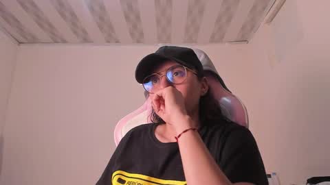 alexandra clauss online show from March 9, 12:10 am