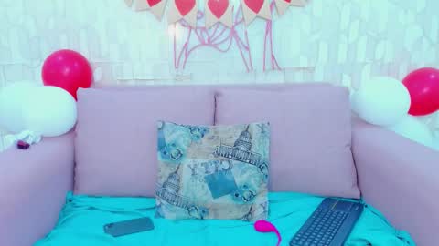 alexasophia online show from February 12, 8:45 pm