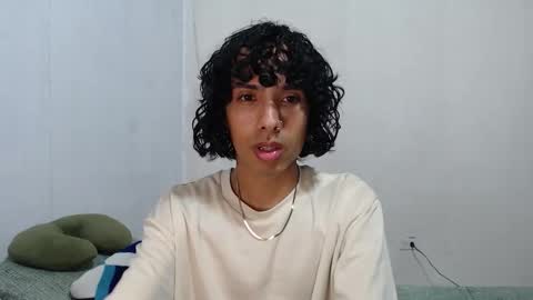 Alexis online show from November 27, 7:43 pm