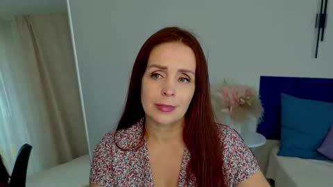 alexis_lovelyy online show from October 13, 5:42 am
