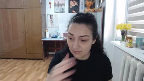 AlexisMillers online show from April 3, 8:54 am