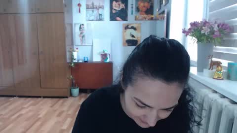 AlexisMillers online show from April 21, 11:28 am