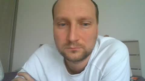 Alex online show from December 2, 8:23 am