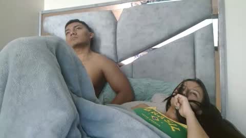 alex y luisa online show from February 27, 4:43 pm