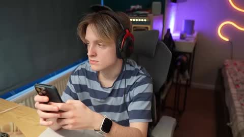 Alexycutie online show from February 2, 11:28 am