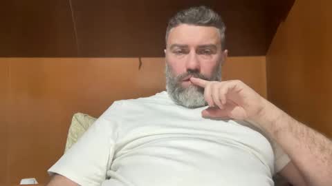 alfali online show from November 25, 7:01 pm