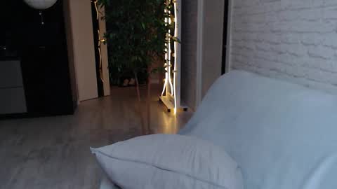 Alfie online show from September 14, 12:46 am