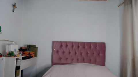Snapshot of alia_lombardi chatting on October 6, 12:34 pm Alia      Anjali  online show from October 6, 12:34 pm
