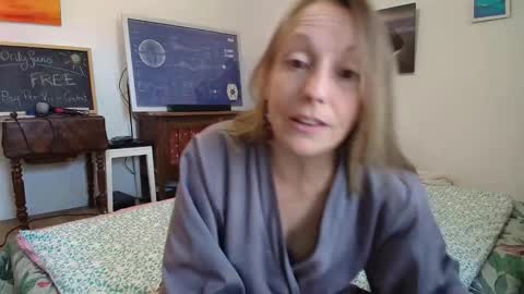 Alice online show from September 17, 8:40 am