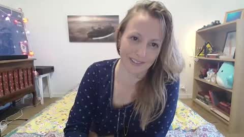 Alice online show from October 23, 3:24 pm