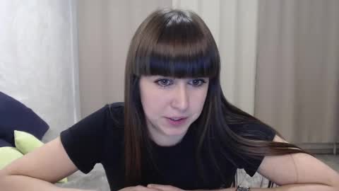 Snapshot of alice_59 chatting on December 3, 4:44 pm alice_59 online show from December 3, 4:44 pm