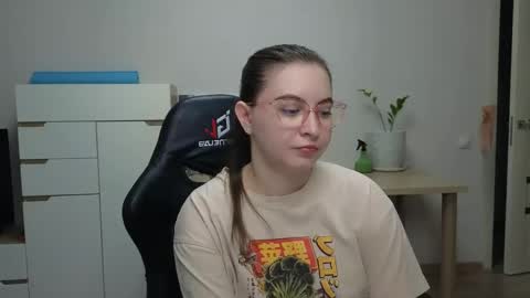 Alice online show from March 19, 7:14 am