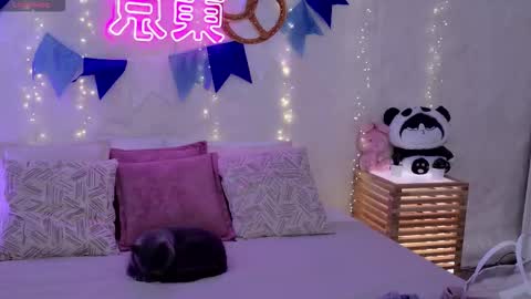 Alice in Wonderland  online show from September 29, 5:28 am