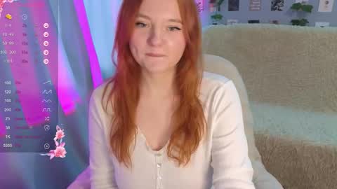 Snapshot of alice_linter chatting on October 13, 9:44 am Alice online show from October 13, 9:44 am