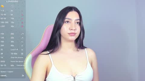 alice_love16 online show from December 28, 1:18 am