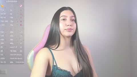 alice_love16 online show from January 25, 10:50 pm