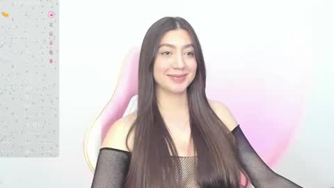 alice_love16 online show from February 20, 1:25 am