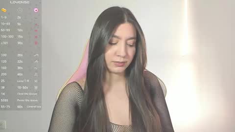 alice_love16 online show from February 19, 10:09 pm