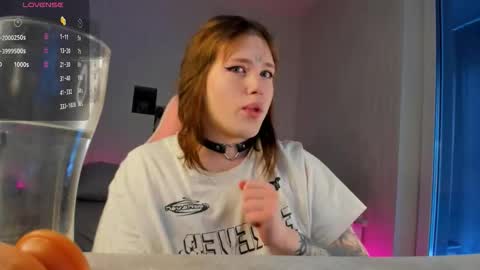  Alice  online show from February 15, 10:58 am