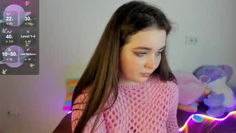 Alice online show from October 16, 2:49 pm