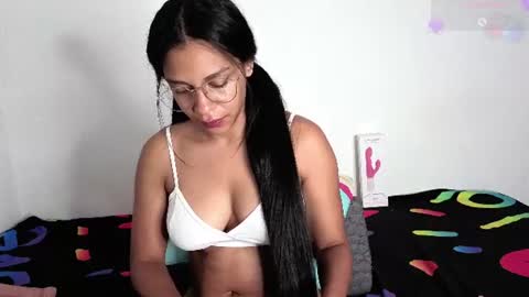 alice_parkerx online show from July 15, 10:53 am
