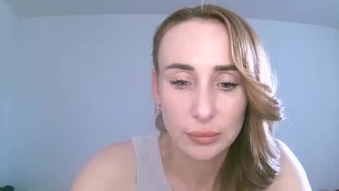 Snapshot of alice_sewx chatting on September 11, 3:24 pm Alice Sewx online show from September 11, 3:24 pm