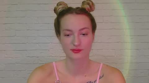 Snapshot of alice_sweet_01 chatting on September 23, 5:52 pm Alice online show from September 23, 5:52 pm