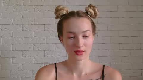 Snapshot of alice_sweet_01 chatting on September 9, 3:34 pm Alice online show from September 9, 3:34 pm