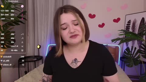 Alice  online show from February 6, 6:35 pm