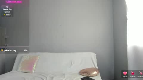 alice williiams online show from September 16, 3:59 pm