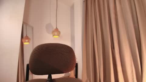 aliceblaker_ online show from September 13, 4:26 am