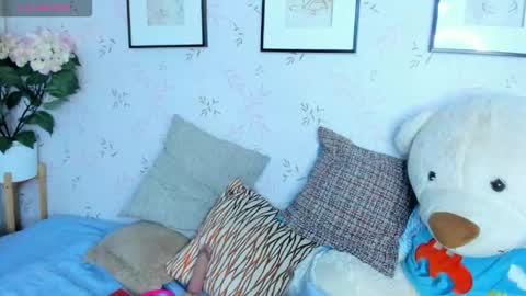 alicebrown11 online show from November 20, 9:12 pm