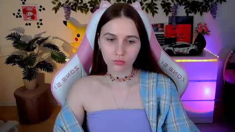 alicecharmy online show from May 5, 2:01 pm
