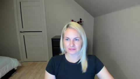 Alicee online show from September 29, 6:51 pm