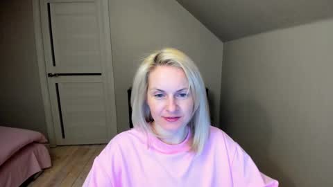 Alicee online show from March 11, 6:52 pm